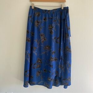Bobeau Blue and Black Floral Wrap Skirt